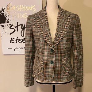 Gorgeous plaid blazer jacket